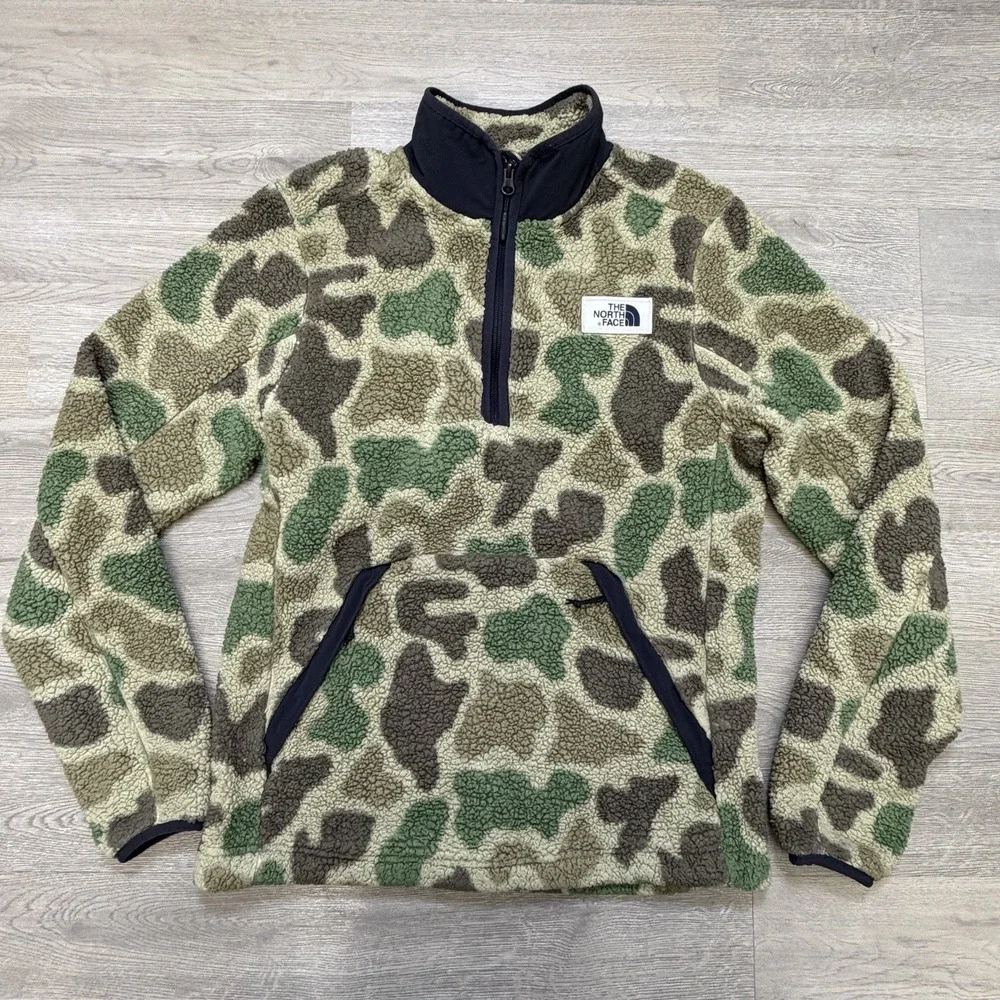 The North Face Campshire Pullover Mens S Camo Sherpa Fleece 1/4 Zip NF0A33QX